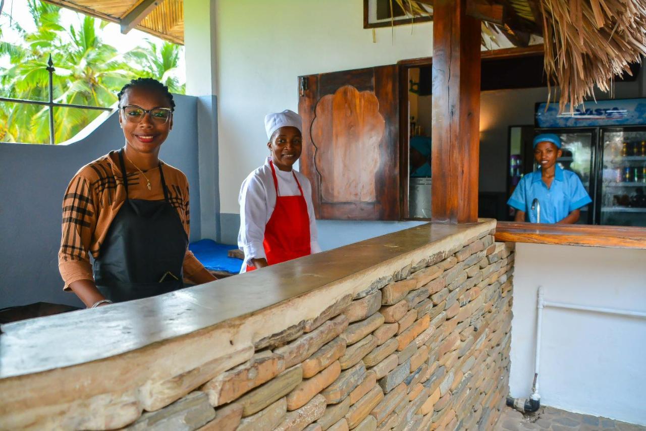 A Casa Di Giorgia Lodge Nosy Be Andilana Bagian luar foto